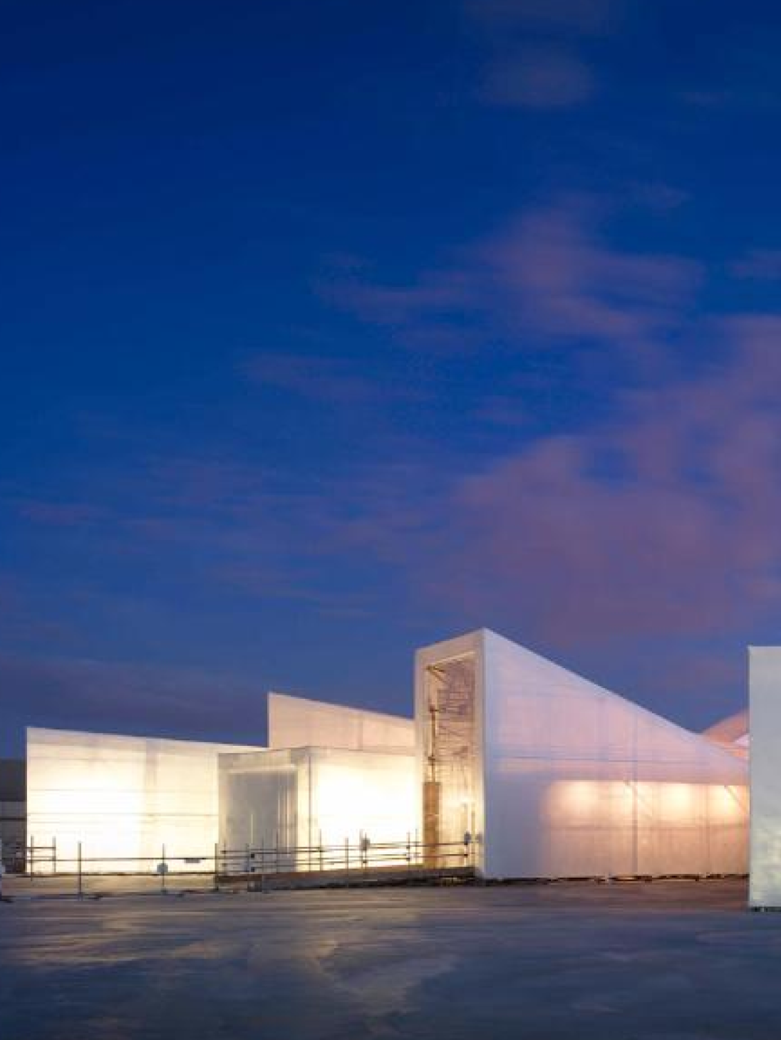 Studio East Dining exterior